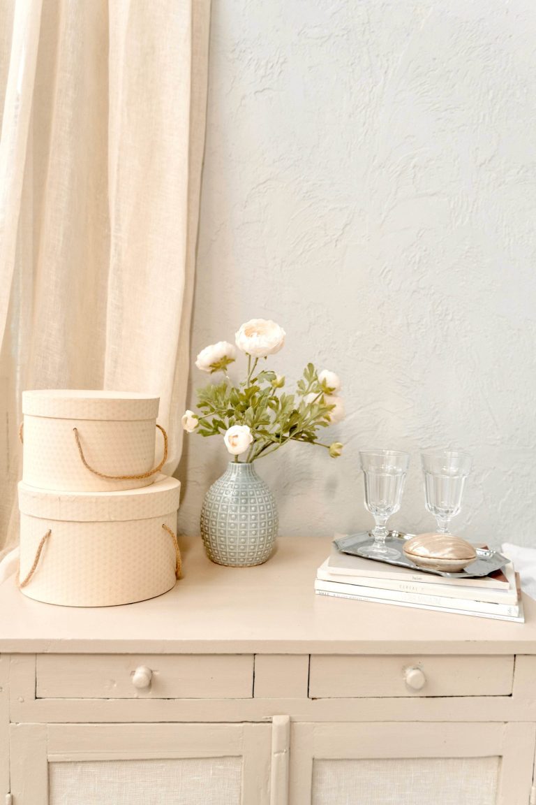 How to Stay Consistent on Social Media Without Burning Out